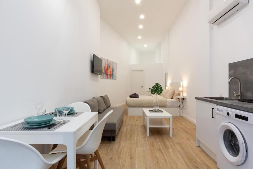 Nuevo Loft En Playa Y Cerca Del Centro, Ac Y Wifi Apartment Валенсия Екстериор снимка
